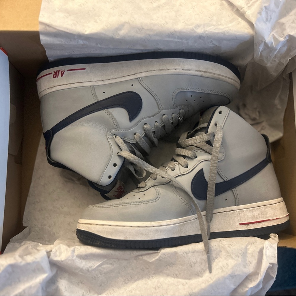 Great Condition Womens Nike Air Force 1 High Tops